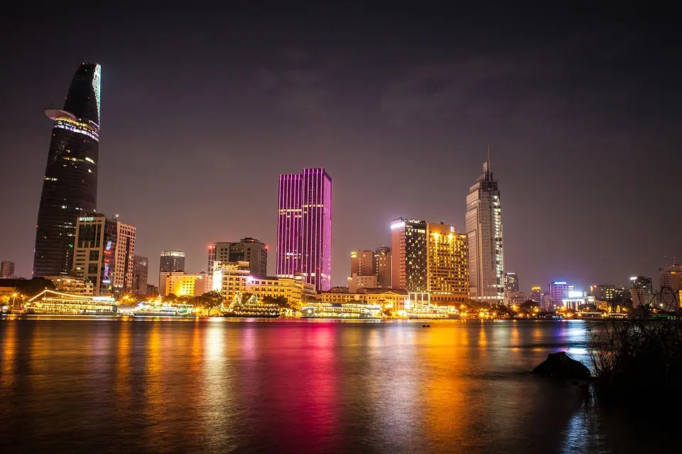 saigon-vietnam-1498332_960_720
