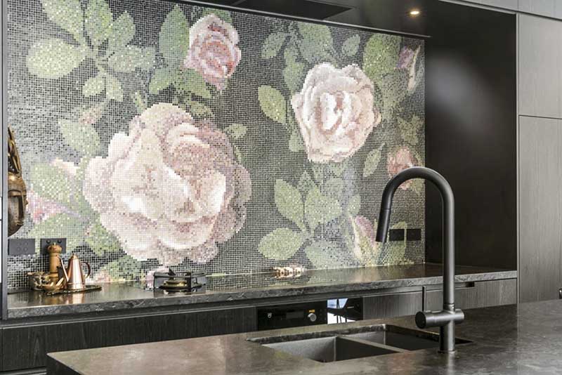 Mozaika Bisazza w kuchni