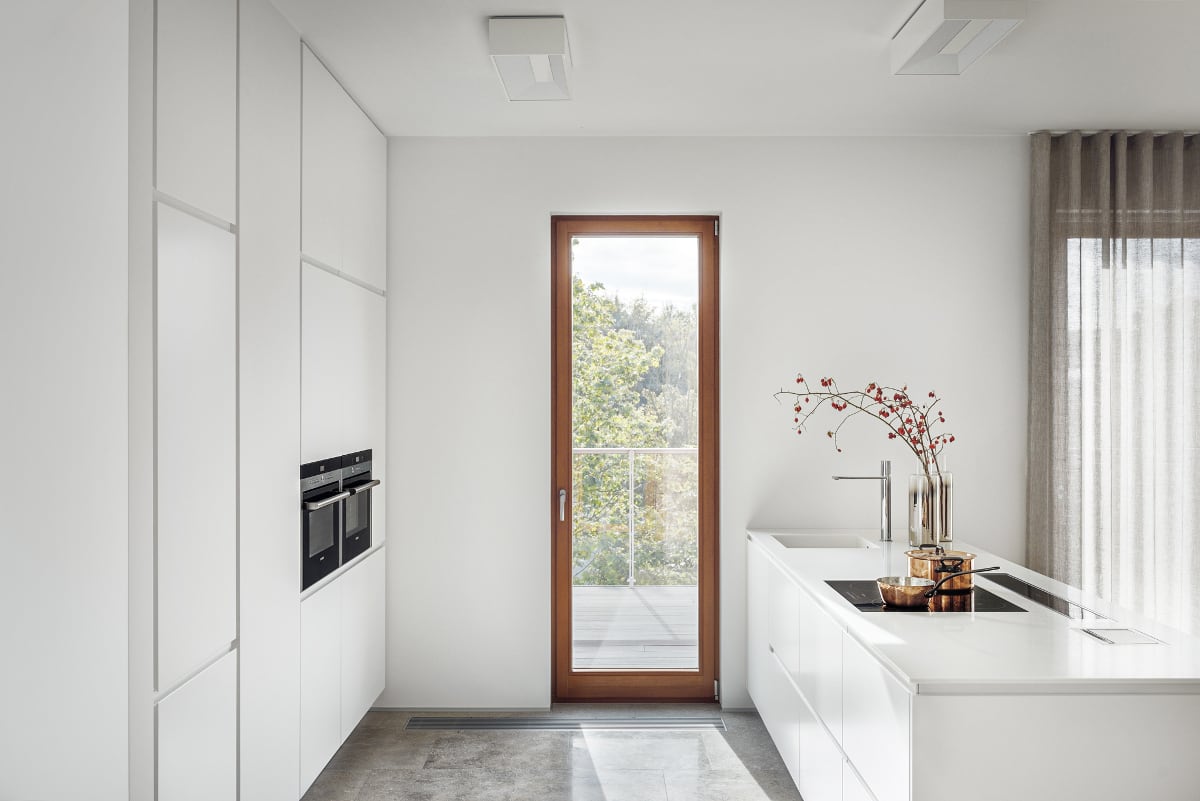 Minimalistyczna kuchnia | proj. LOFT Magdalena Adamus, photo: Tom Kurek