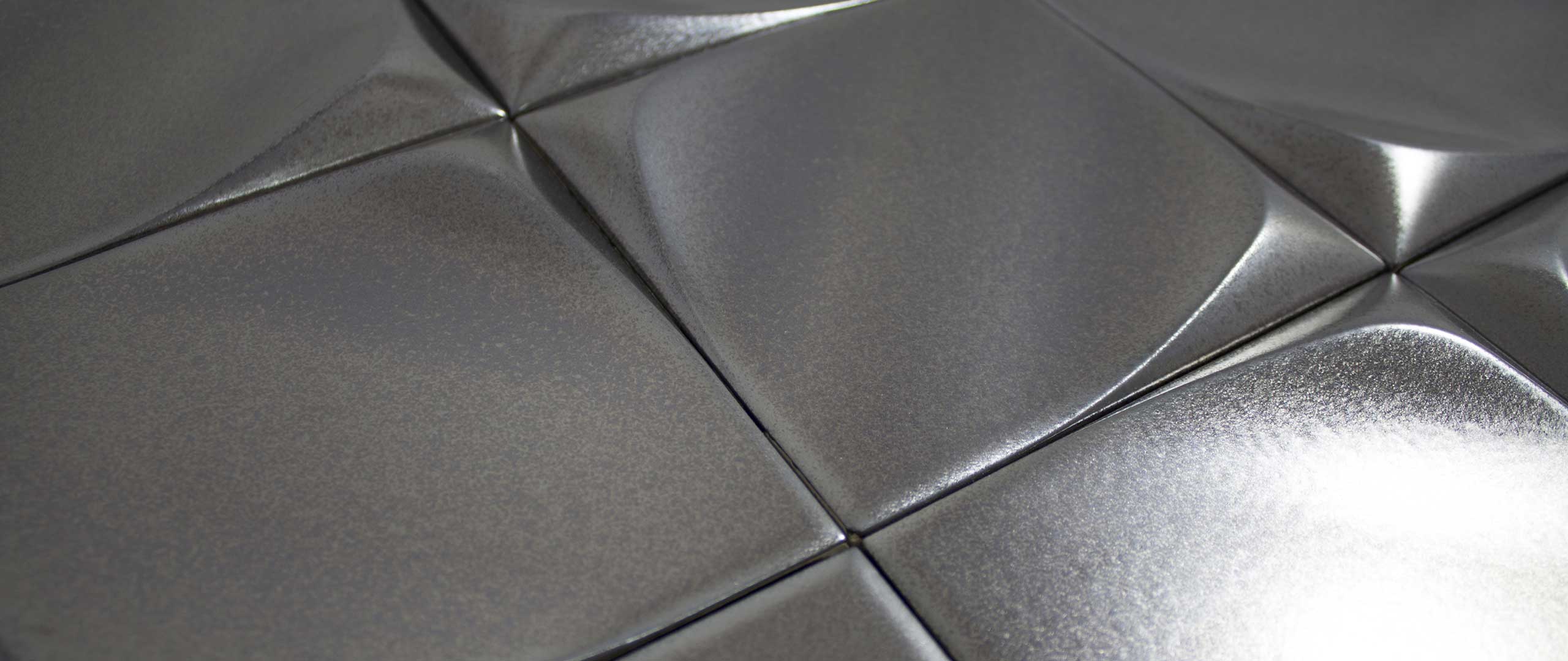 METALLIC EDITION