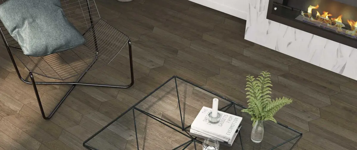 Płytki drewnopodobne z kolekcji 60° marki Wow Design (marka dostępna w naszych showroomach)