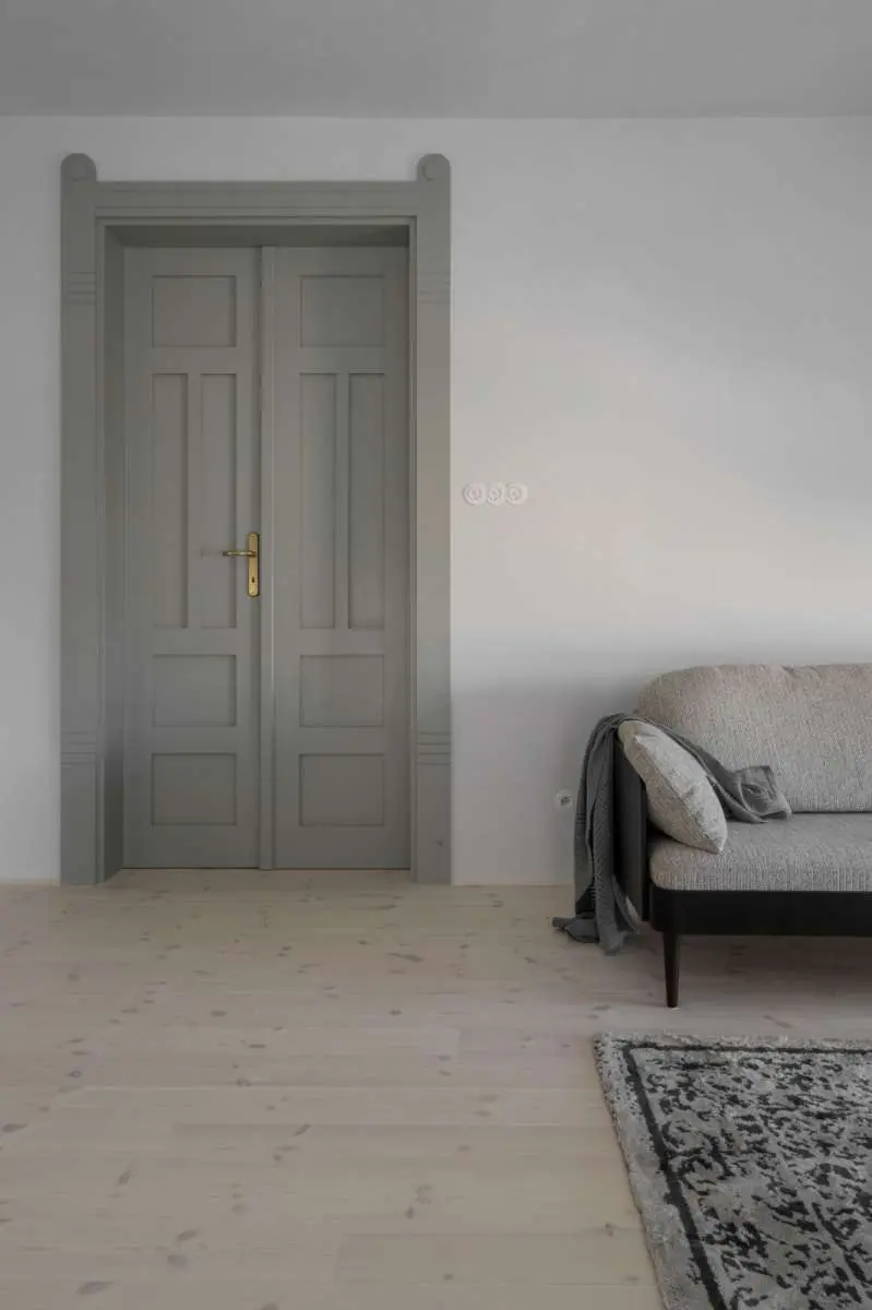 APARTAMENT NA PODDASZU KAMIENICY Z 1911 ROKU W KRAKO