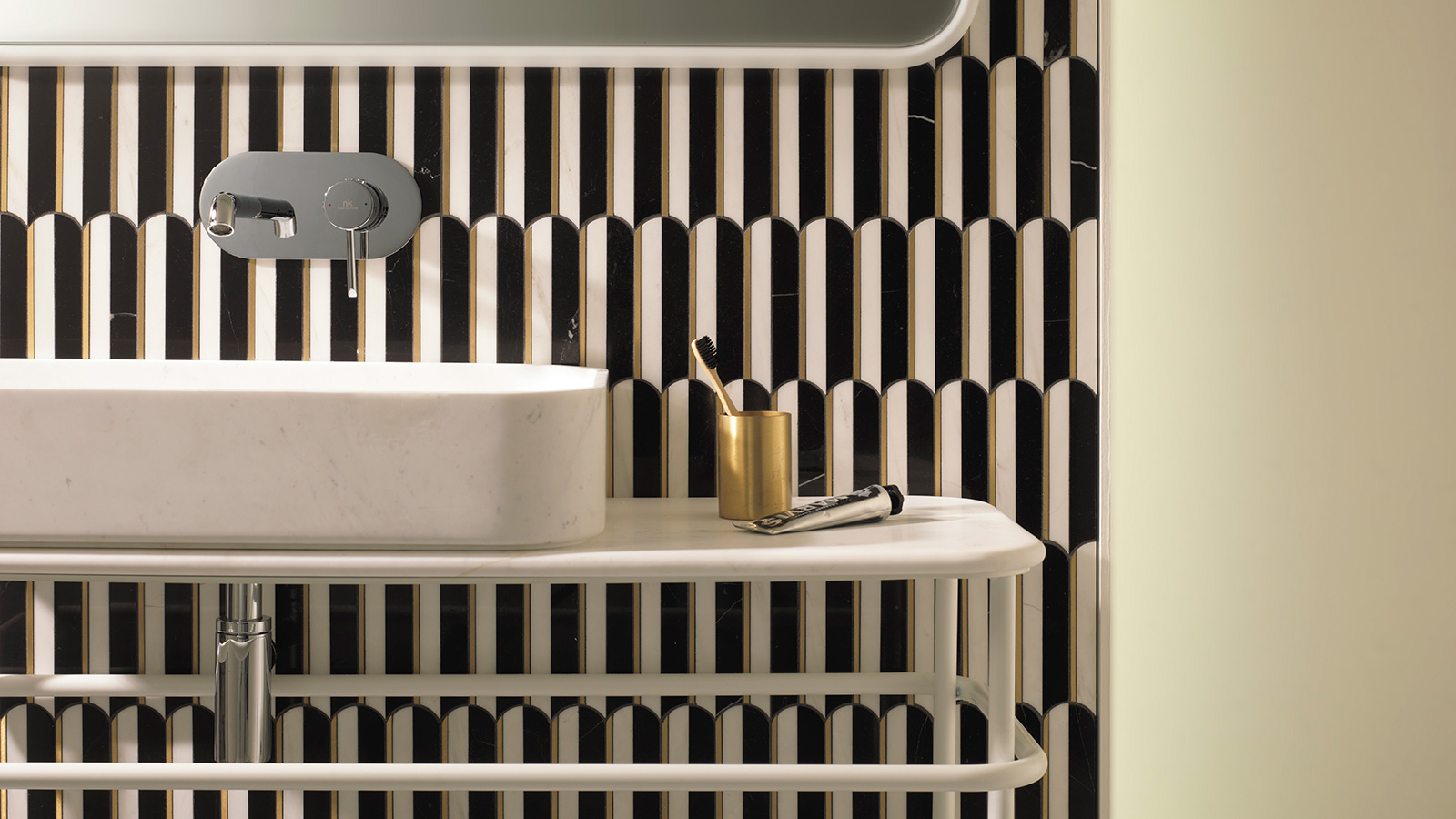 PŁYTKI L’ANTIC COLONIAL PORCELANOSA PIANO BLACK