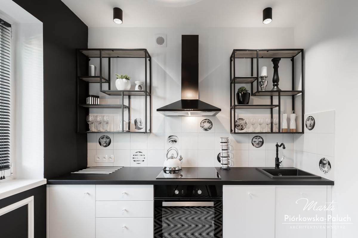Kuchnia black&white.| Projekt: Marta Piórkowska-Paluch