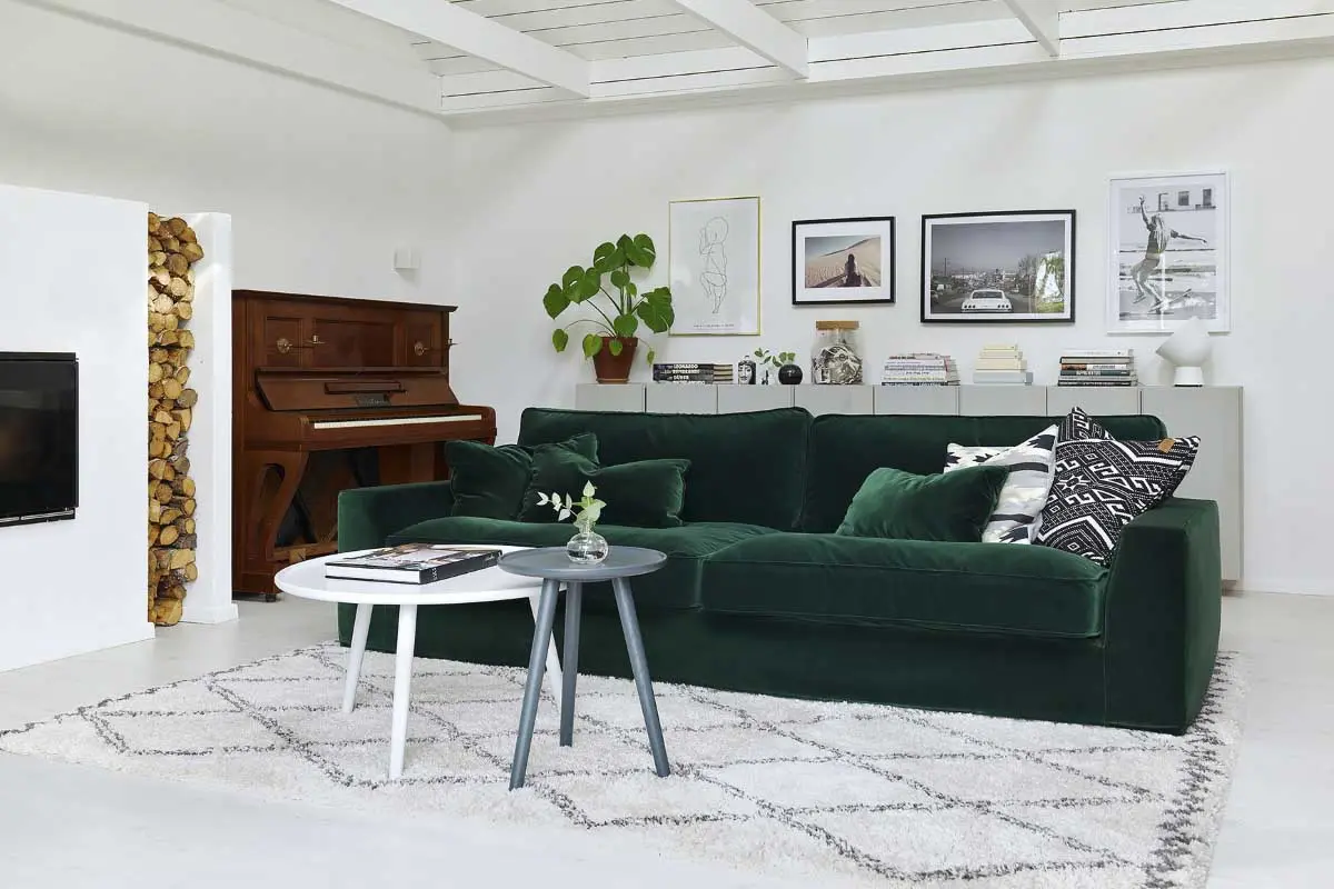 SOFA SITS