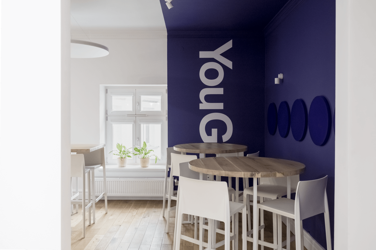 Yougov - aranżacja biura w Warszawie | Proj: Monarchia Design