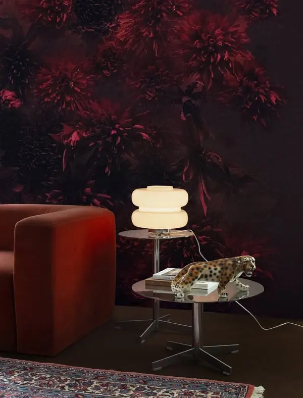 Wall and Deco