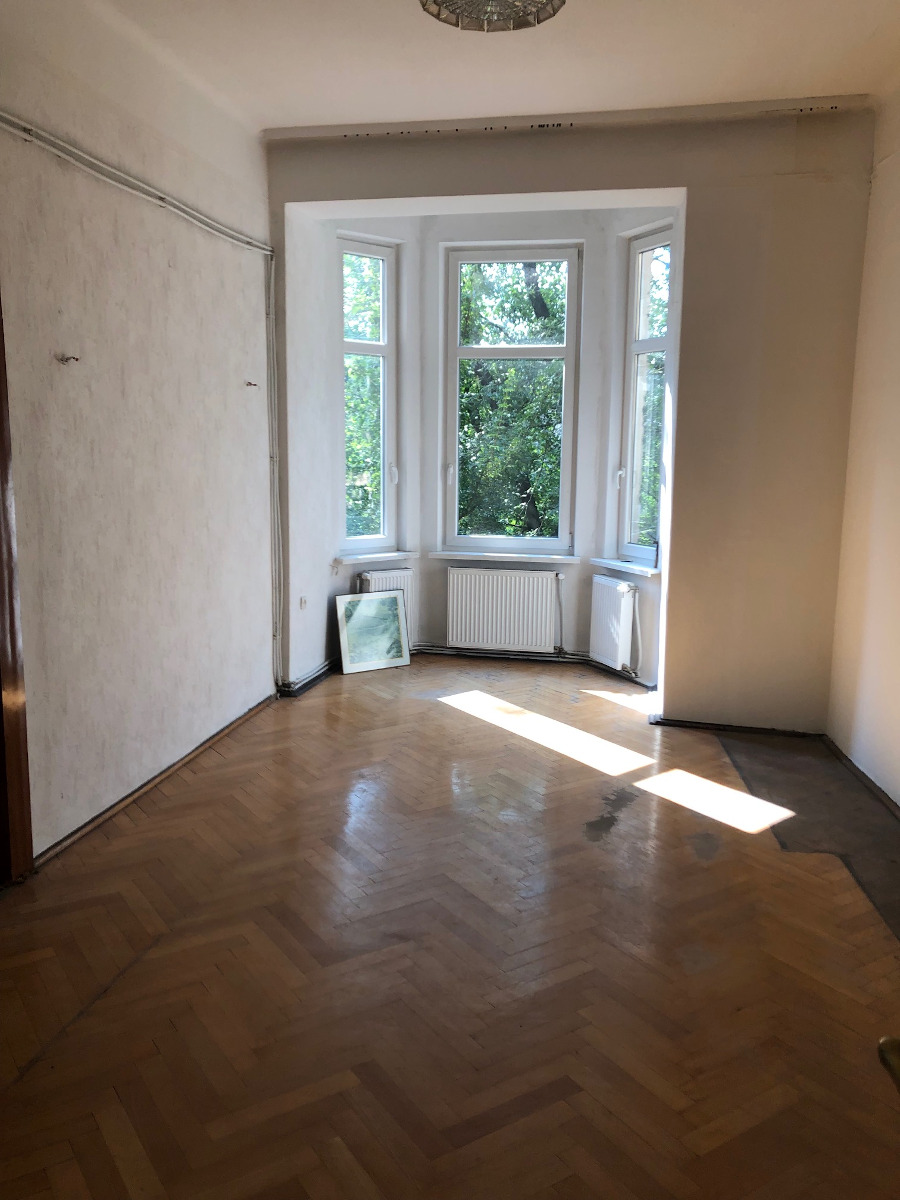 Salon przed remontem