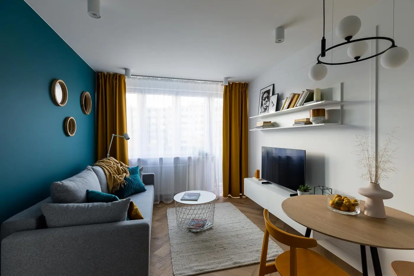 Piotr Skorupa  Scope Interior Design. Zdjęcia  Paweł Biedrzycki z pracowni Kąty Proste.
