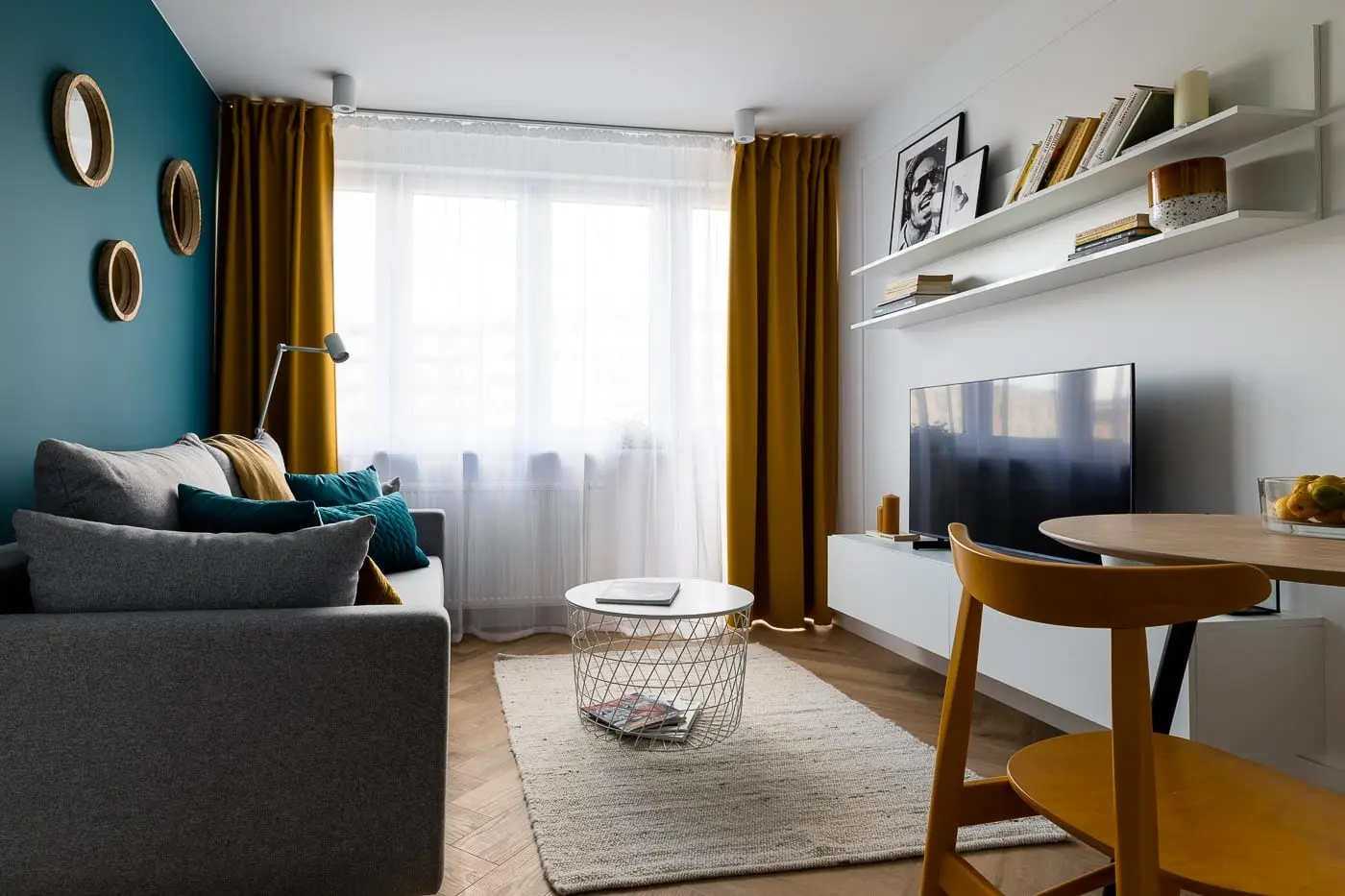 Piotr Skorupa  Scope Interior Design. Zdjęcia  Paweł Biedrzycki z pracowni Kąty Proste.