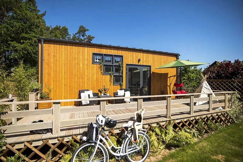 Mikro azyl, w którym jest wszystko, co potrzebne do życia. | Realizacja Tiny Smart House; Proj.: Nasze Nowe, Eliza Ziemińska-Żak; Fot. Anna Nowak