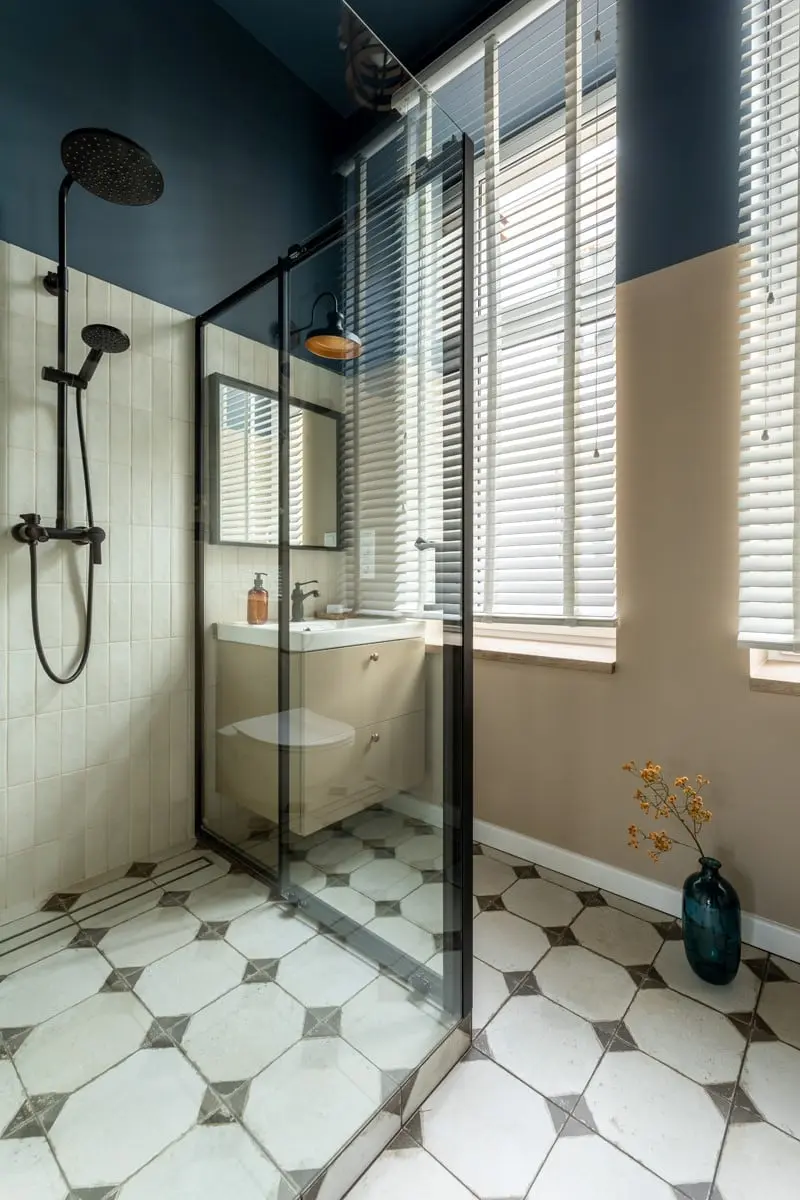 Projekt i realizacja wnętrza: Lilla Home || Zdj.: Follow the Flow Studio