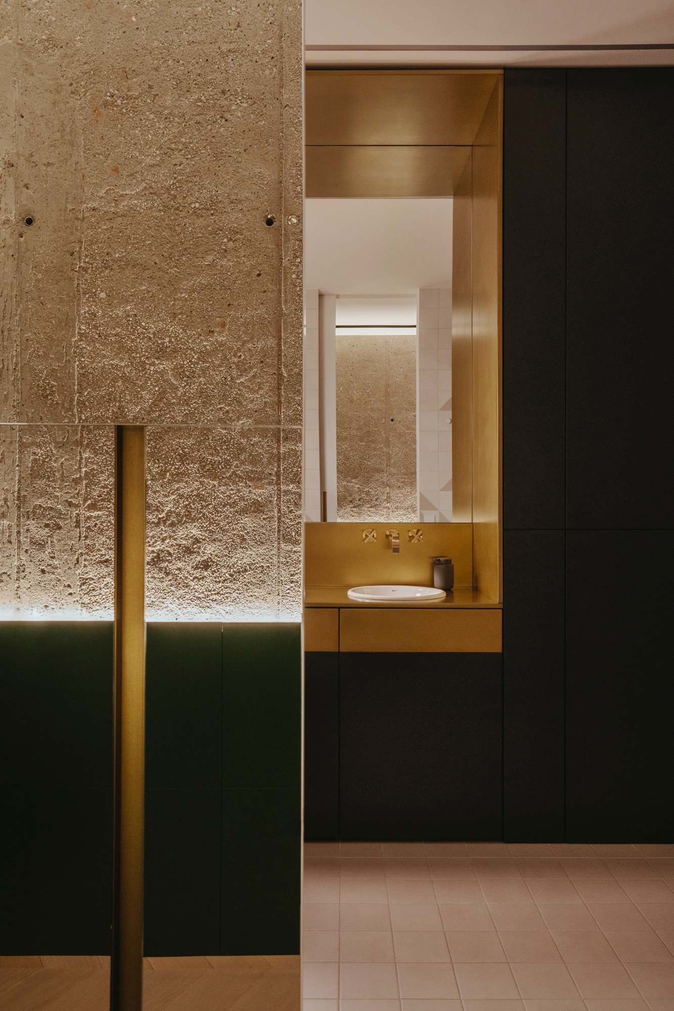 Design: NUUT