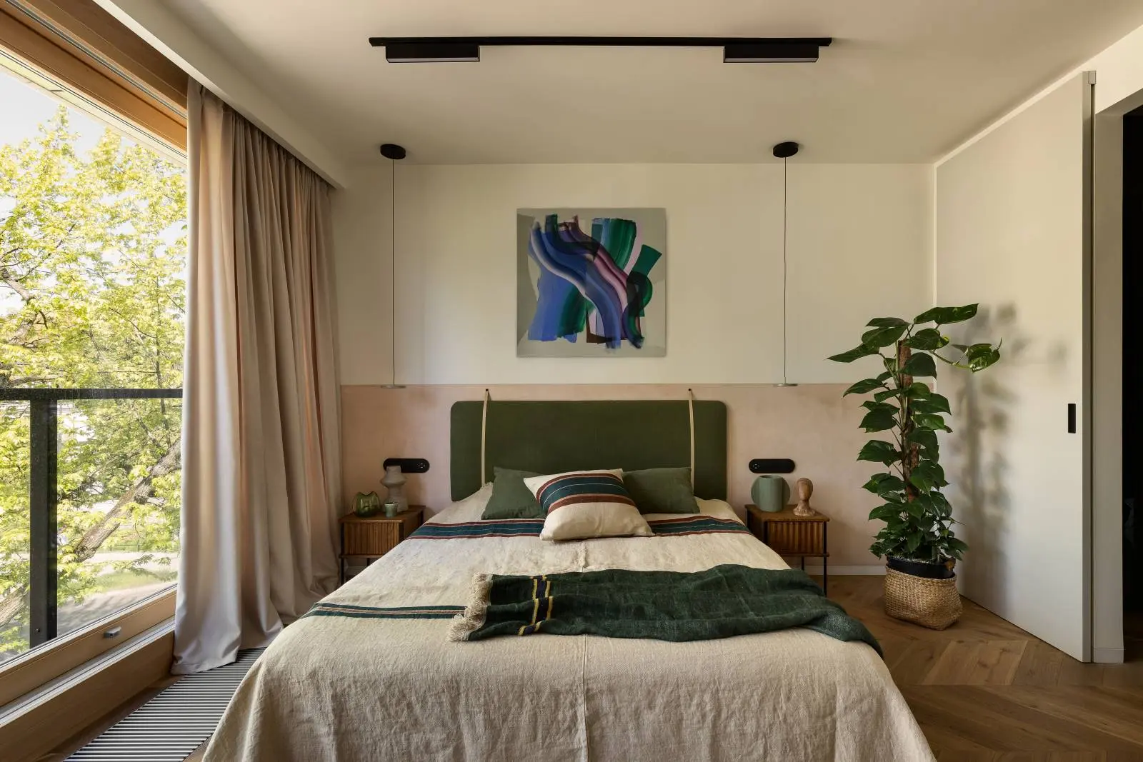 DESIGN: BUTTERFLY STUDIO