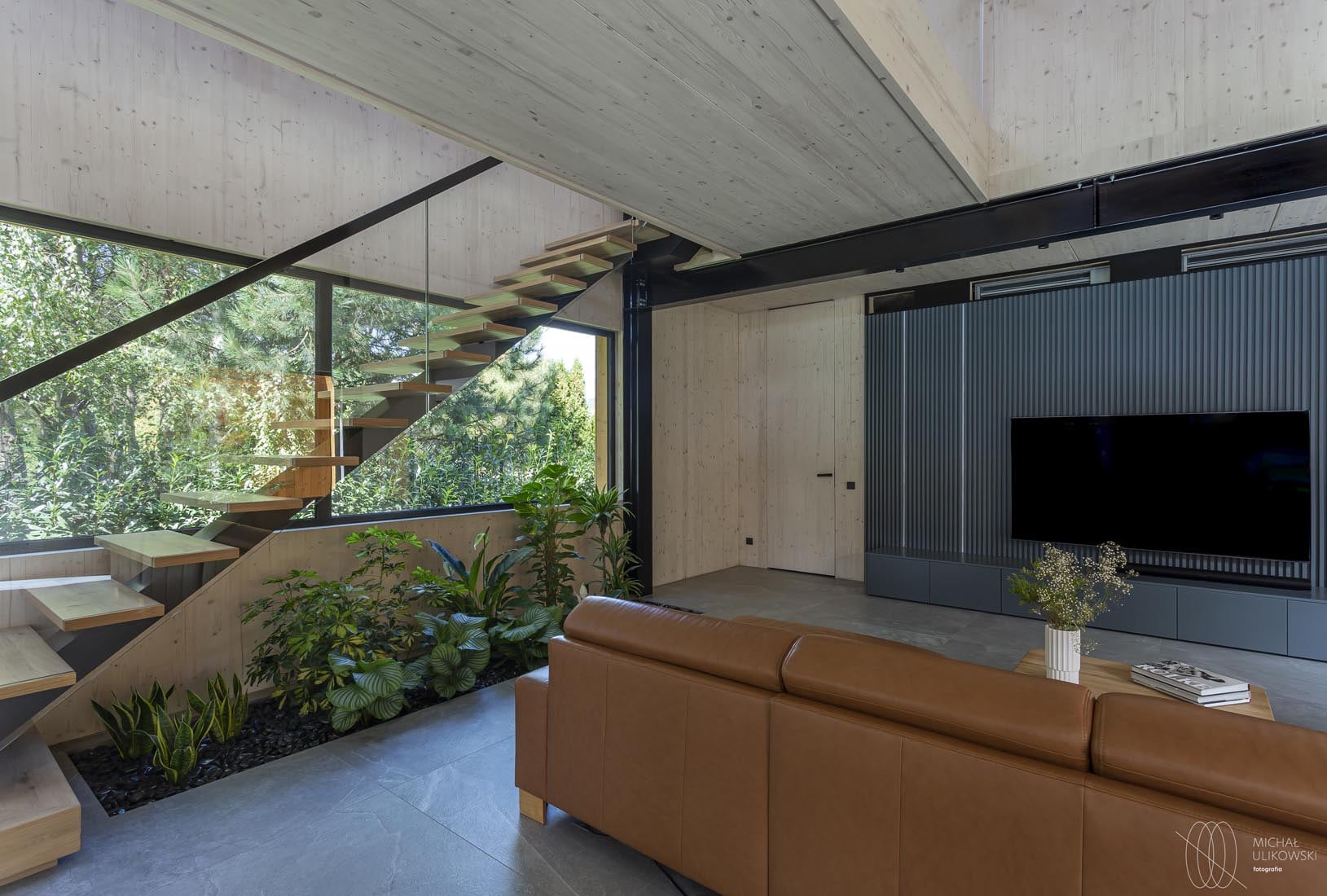 DOM NAD JEZIOREM | PROJ: YO HOME DESIGN PROJEKTOWANIE WNĘTRZ