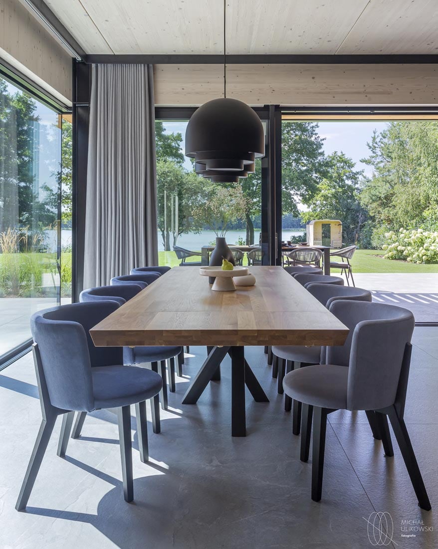 DOM NAD JEZIOREM | PROJ: YO HOME DESIGN PROJEKTOWANIE WNĘTRZ