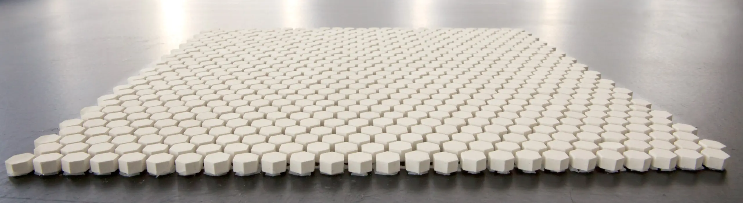 Płytki Mutina kolekcja 	 PHENOMENON by Tokujin Yoshioka