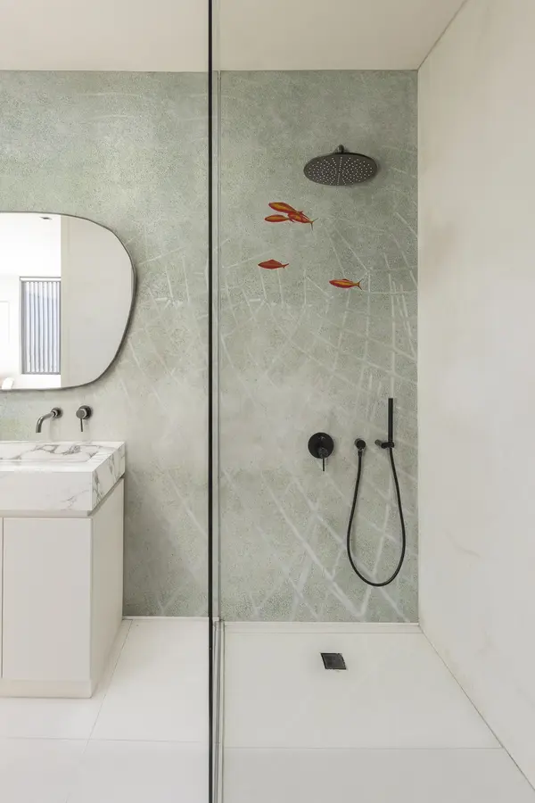 Wall and Deco