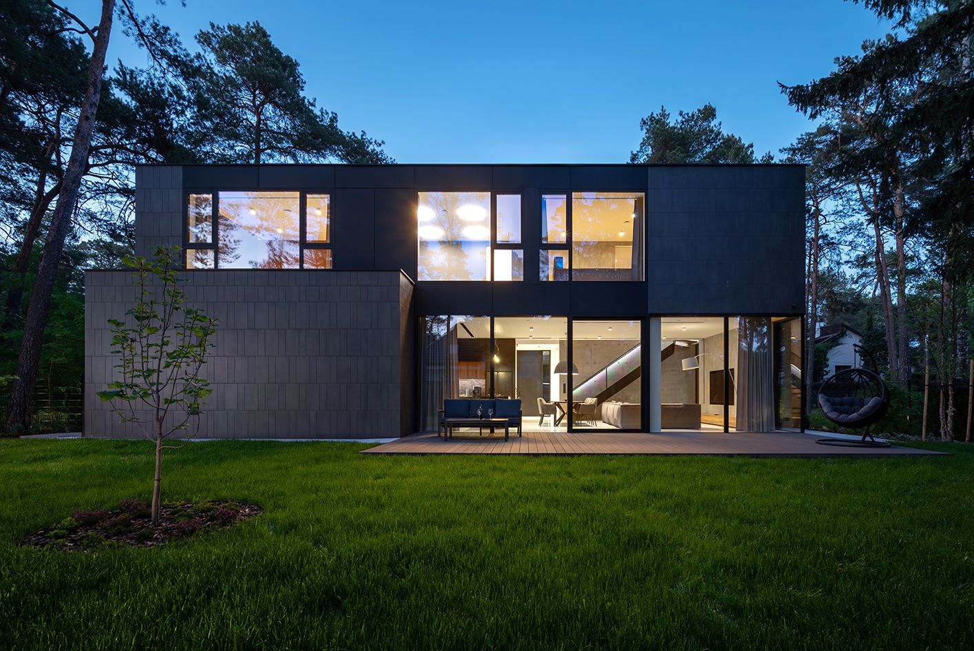 DOM NA ORZECHOWEJ w Józefowie | PAWEL LIS ARCHITEKCI