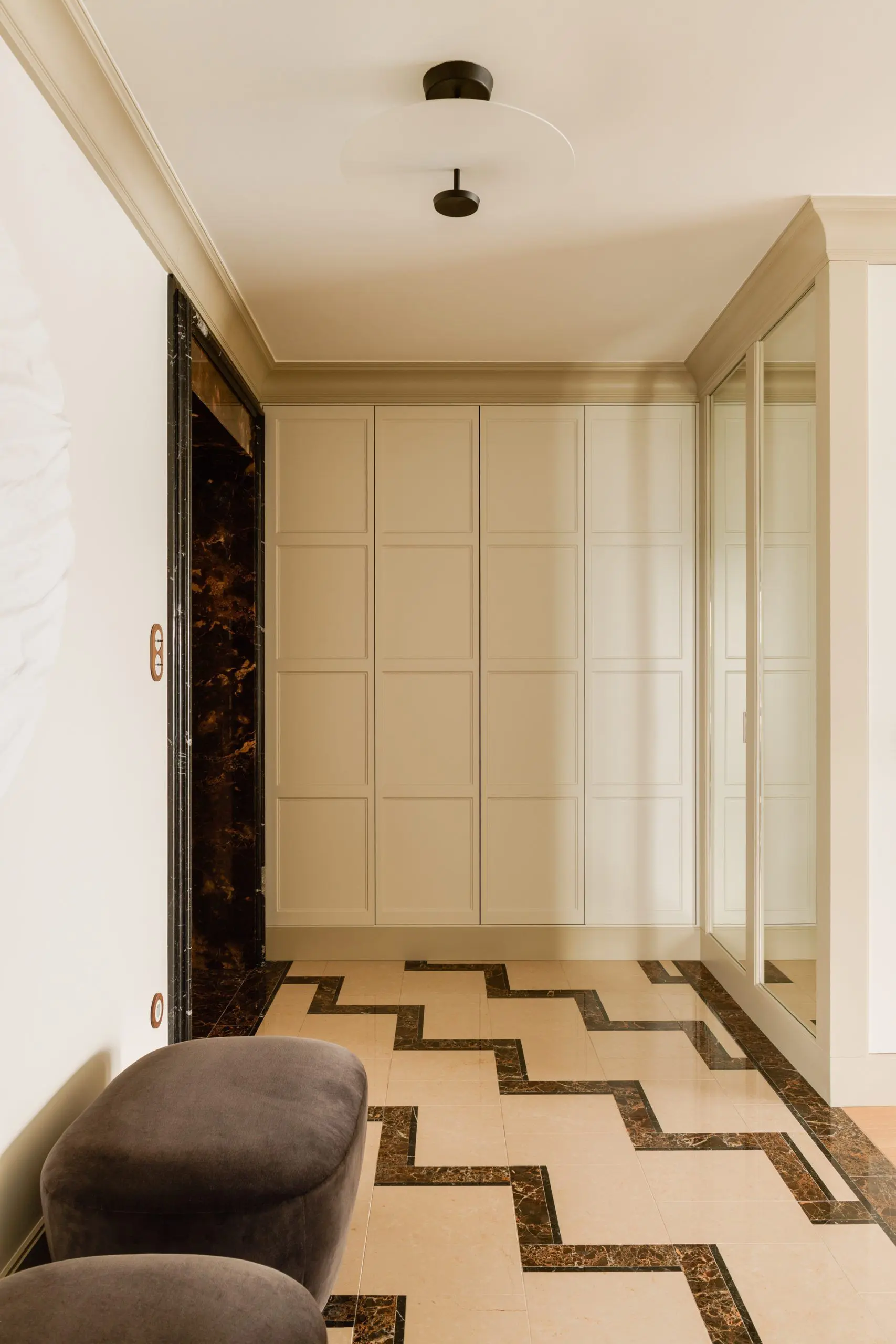 DESIGN: JT GRUPA