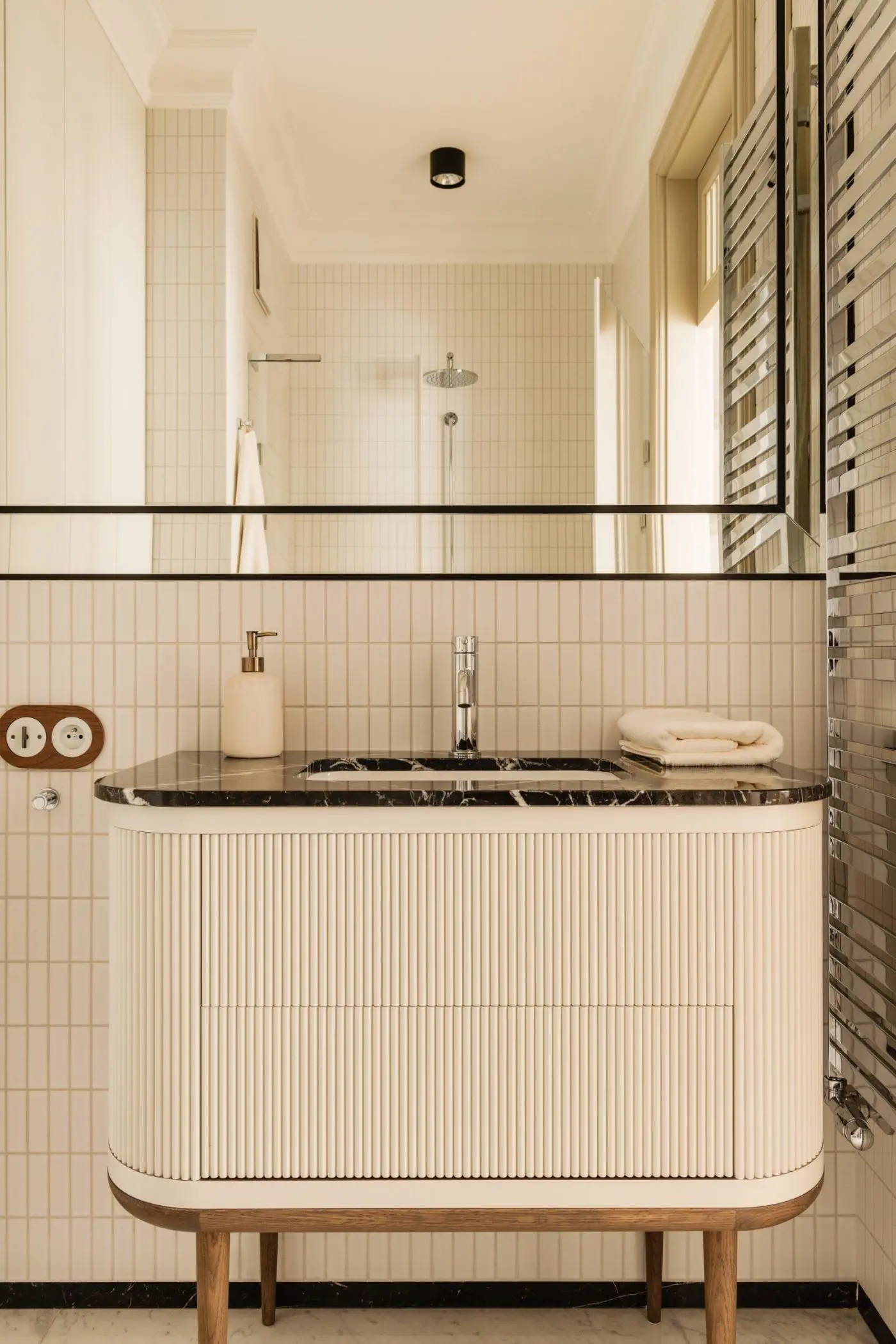 DESIGN: JT GRUPA
