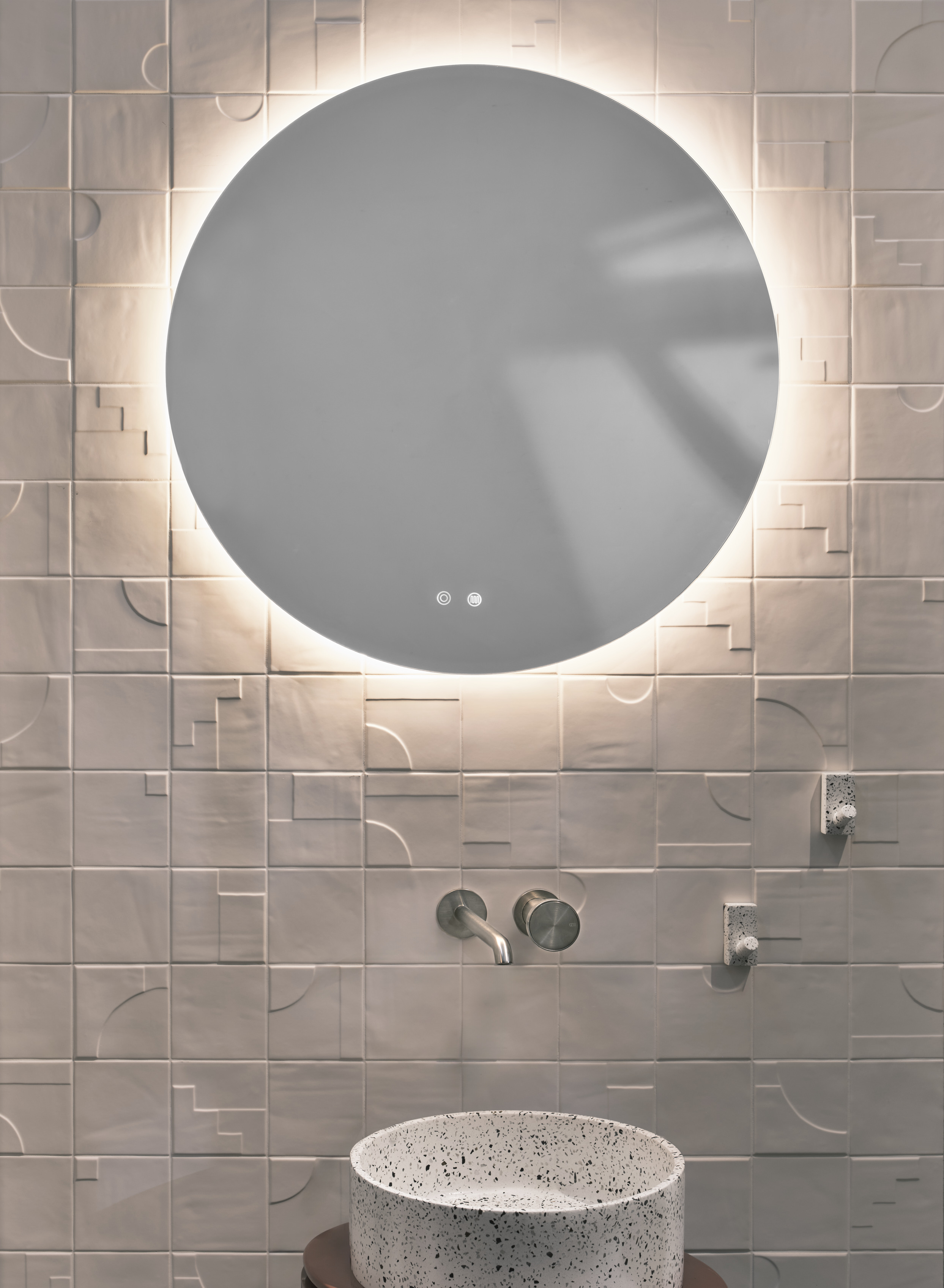 Internity Home Lustro Piena_1.jpg