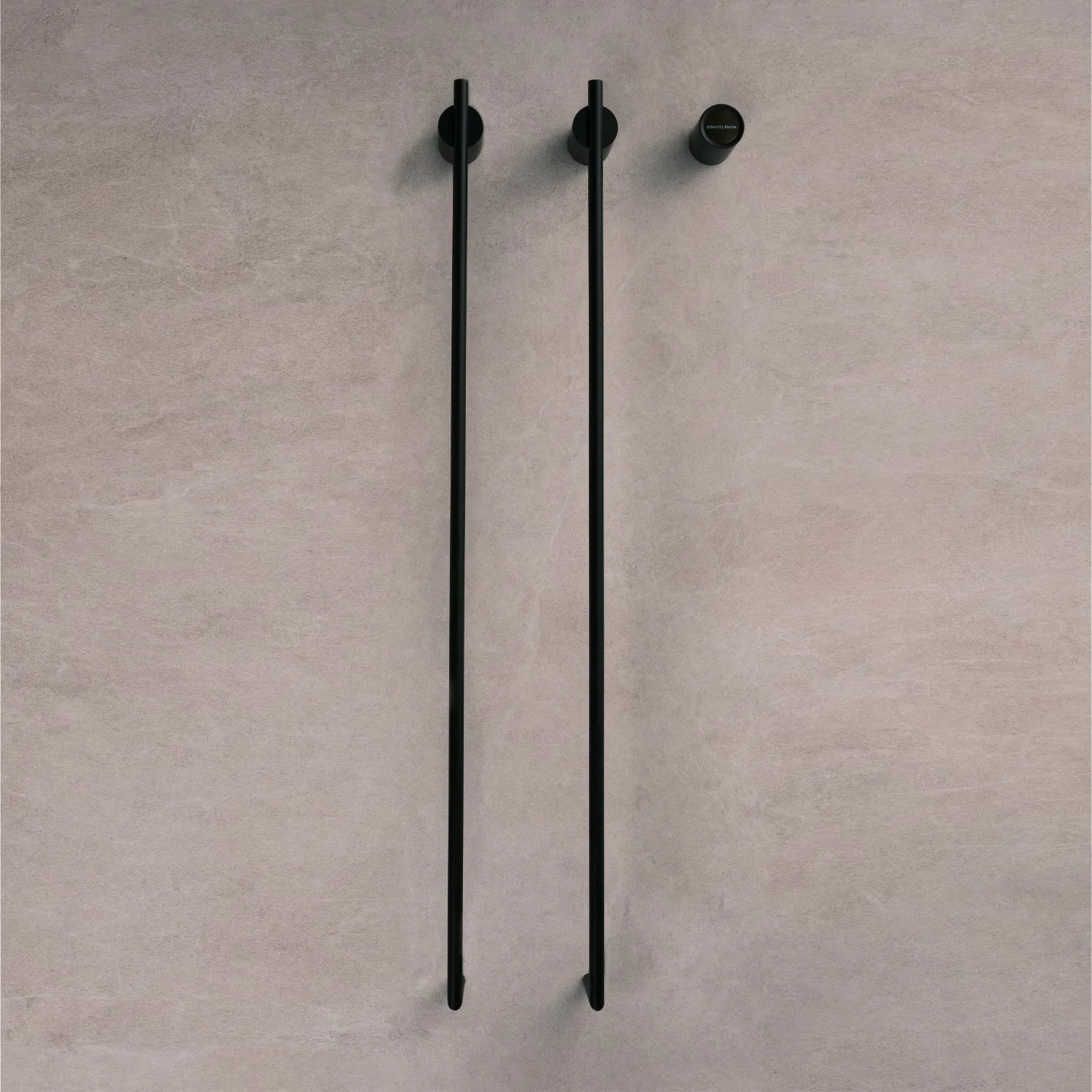 GRZEJNIK-KAMINO-100-CM-PION---SPELL-NOIR-2-(1).jpg